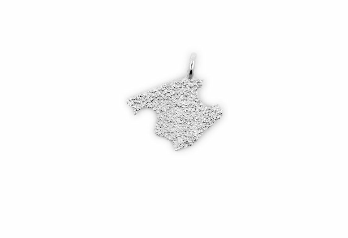 WHOLE MALLORCA MAP SMALL PENDANT